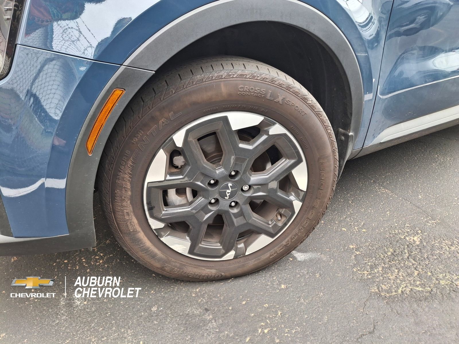 Used 2024 Kia Sorento S AWD/4WD image 6