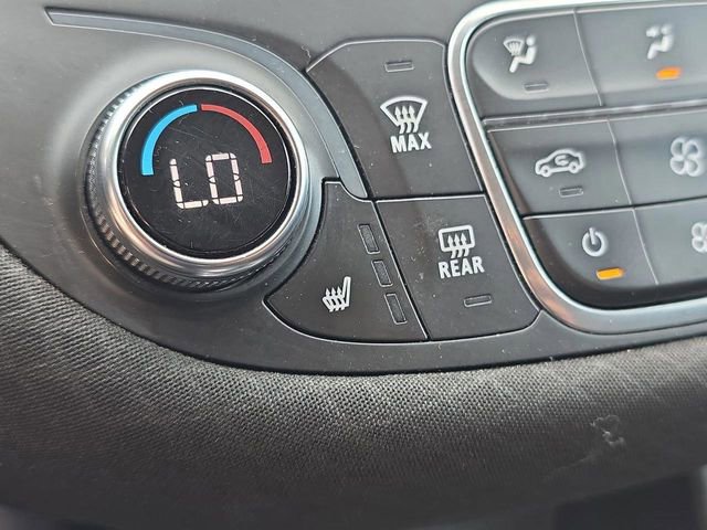 Used 2020 Chevrolet Malibu LT image 28