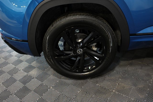 New 2025 Volkswagen Atlas Cross Sport SEL R-Line image 26