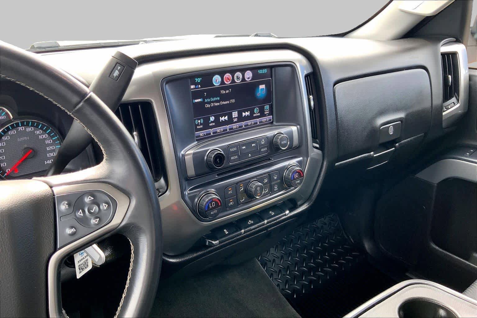 Used 2018 Chevrolet Silverado 1500 LT w/ Texas Edition AWD/4WD image 7