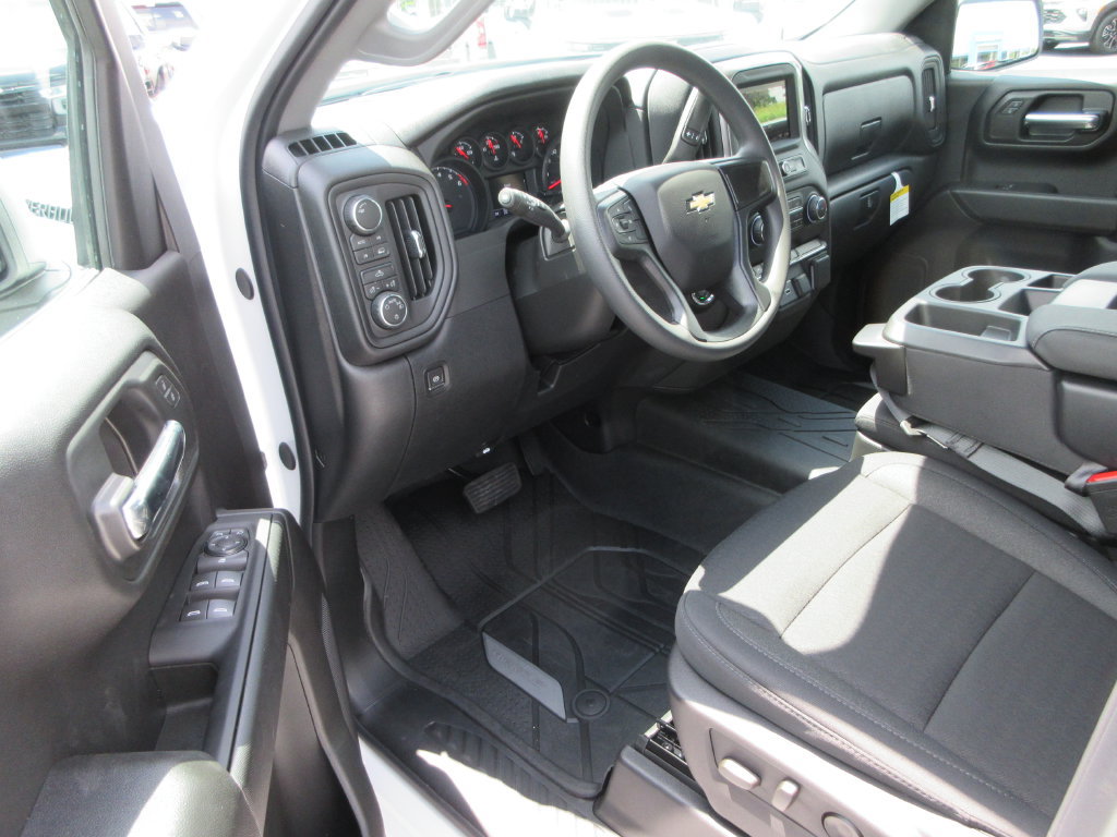 New 2026 Chevrolet Silverado 1500 Custom w/ Turbomax Blackout Package AWD/4WD image 14