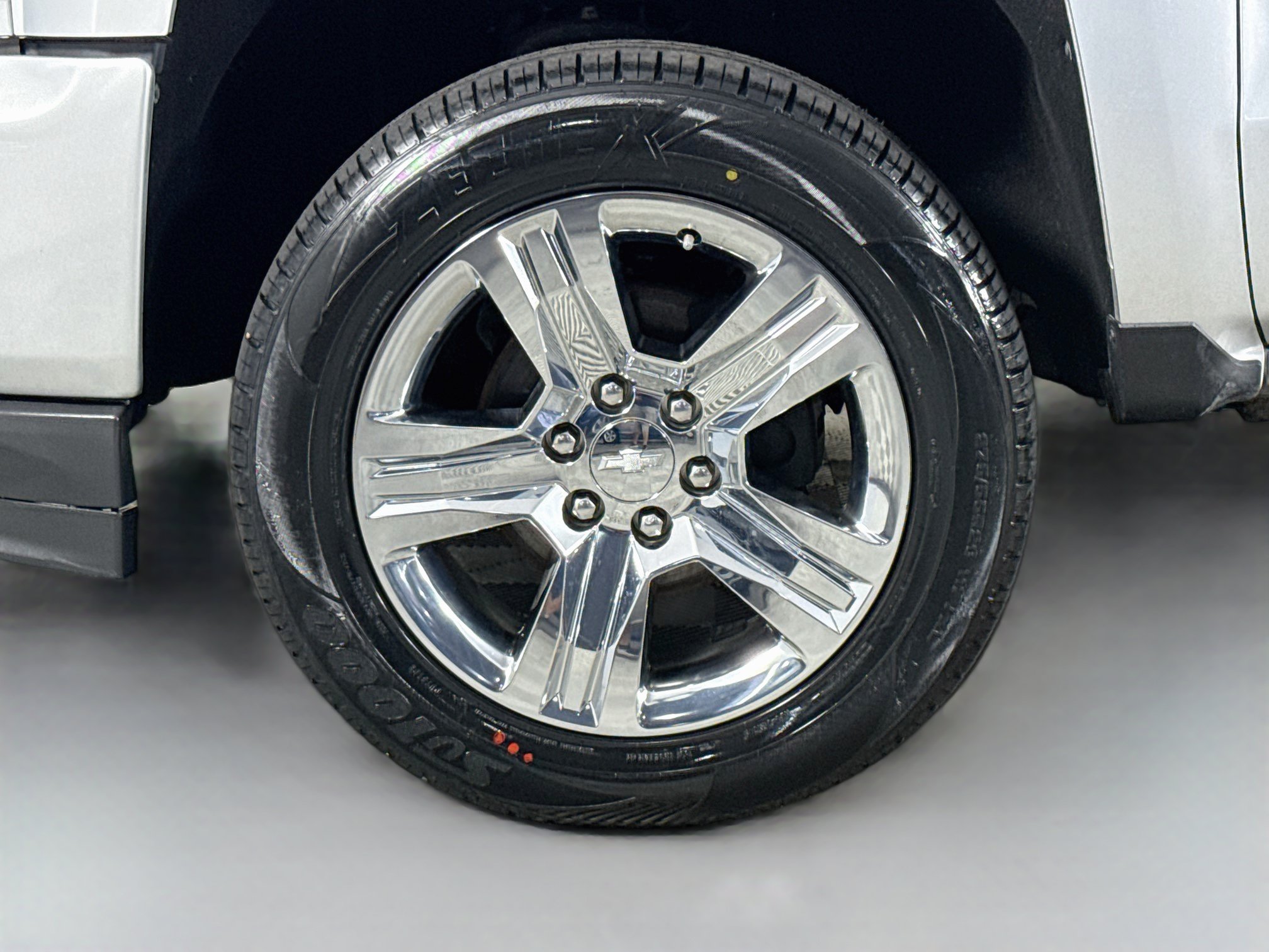 Used 2018 Chevrolet Silverado 1500 Custom w/ Custom Value Package RWD image 38