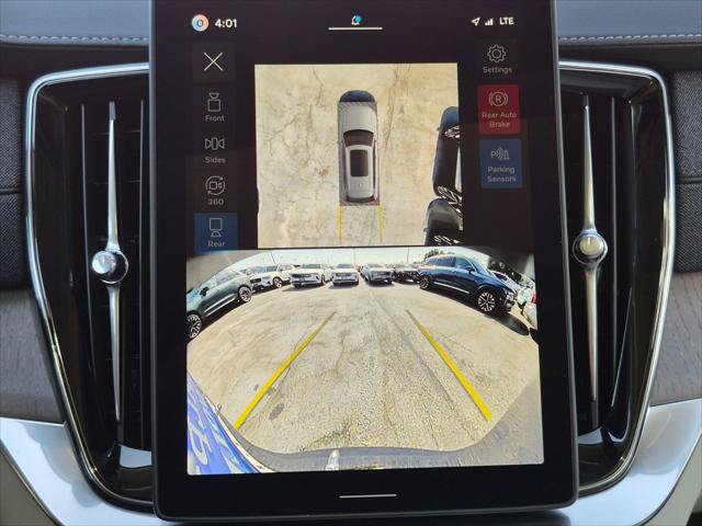 New 2026 Volvo XC90 T8 Ultra w/ Protection Package AWD/4WD image 10