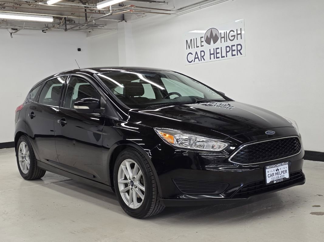 Used 2018 Ford Focus SE w/ Cold Weather Package FWD image 15
