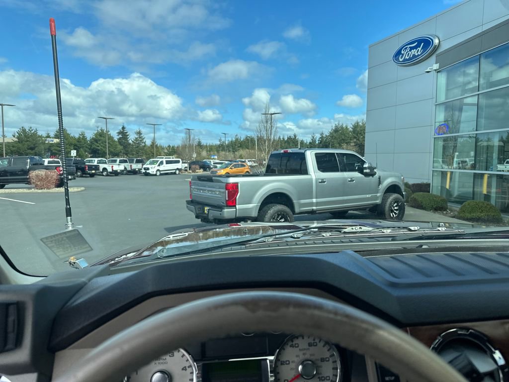 Used 2009 Ford F350 4x4 Crew Cab Super Duty image 13