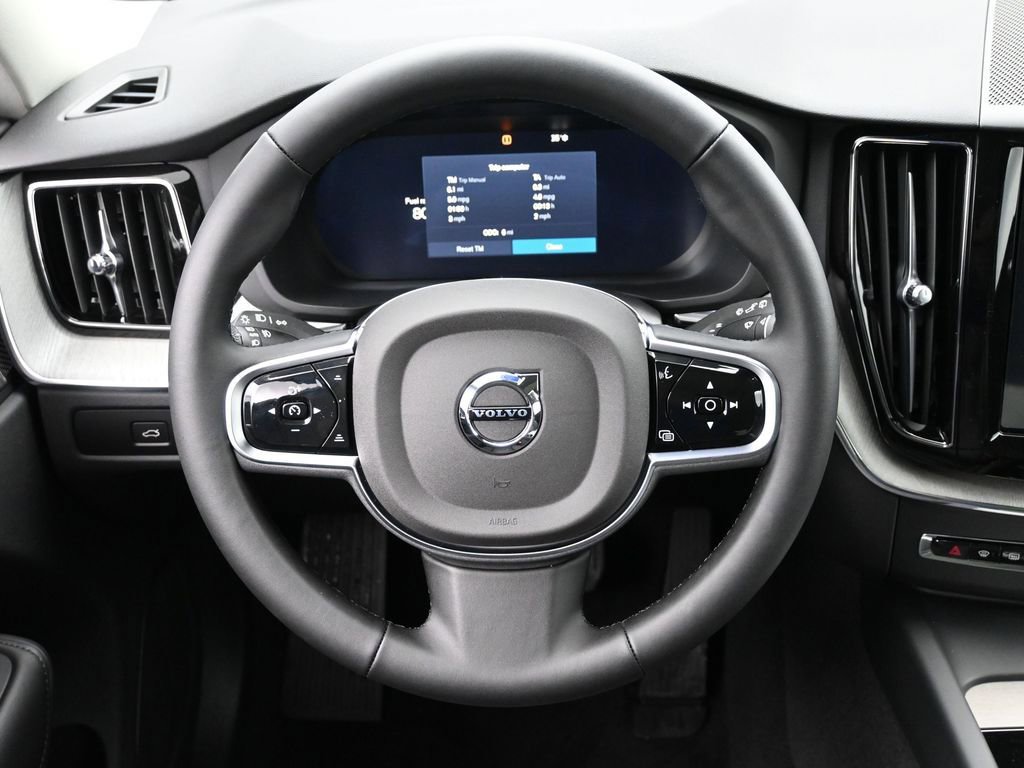 New 2025 Volvo XC60 B5 Plus w/ Protection Package Premier image 18