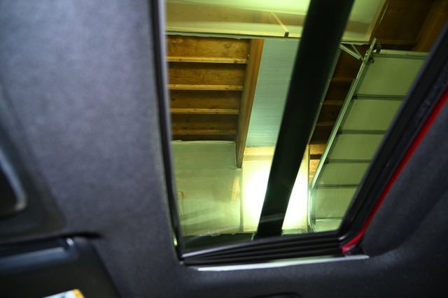 Used 2024 Toyota Corolla Cross AWD Hybrid w/ Moonroof Package image 36