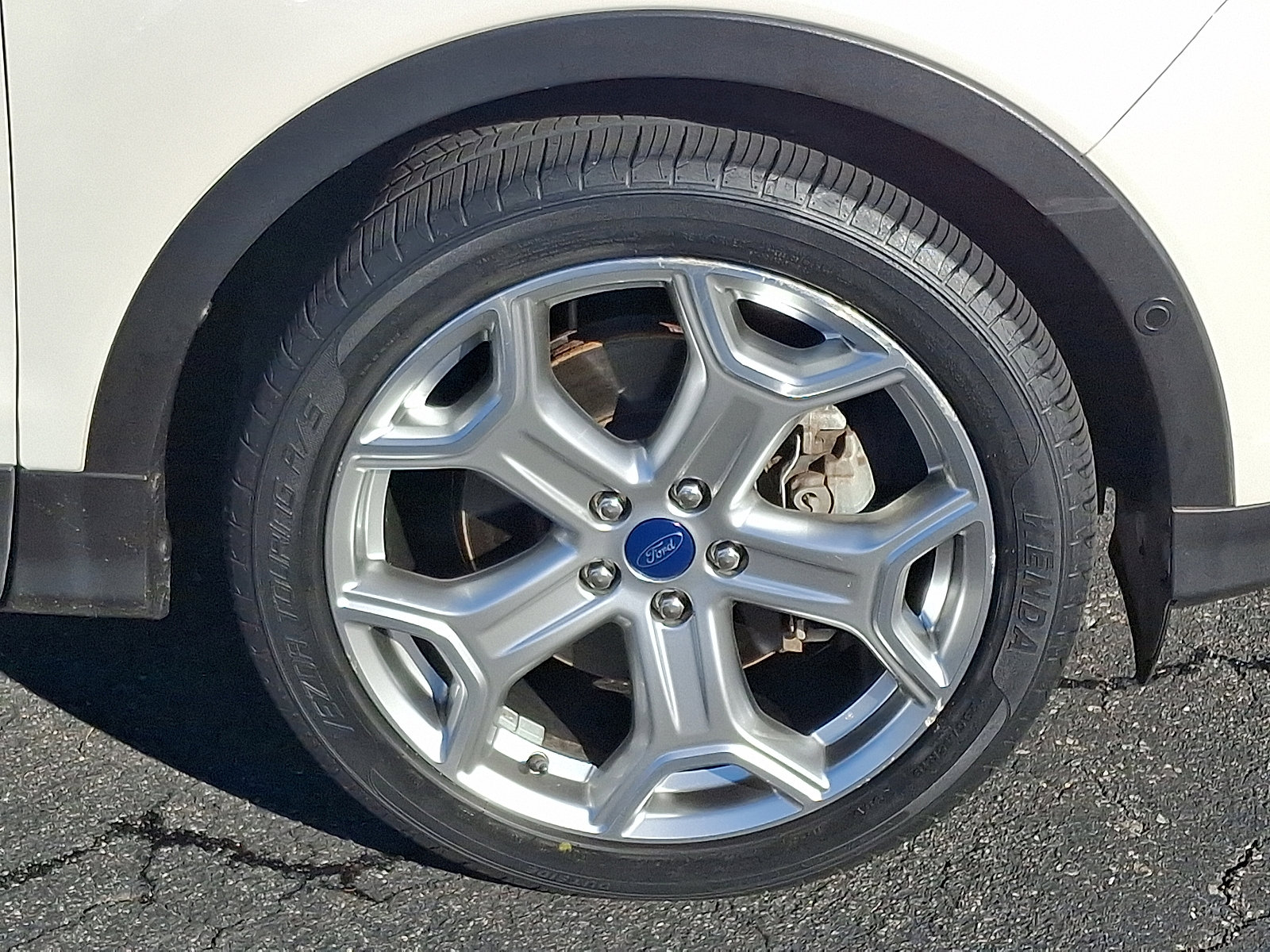 Used 2018 Ford Escape Titanium image 8