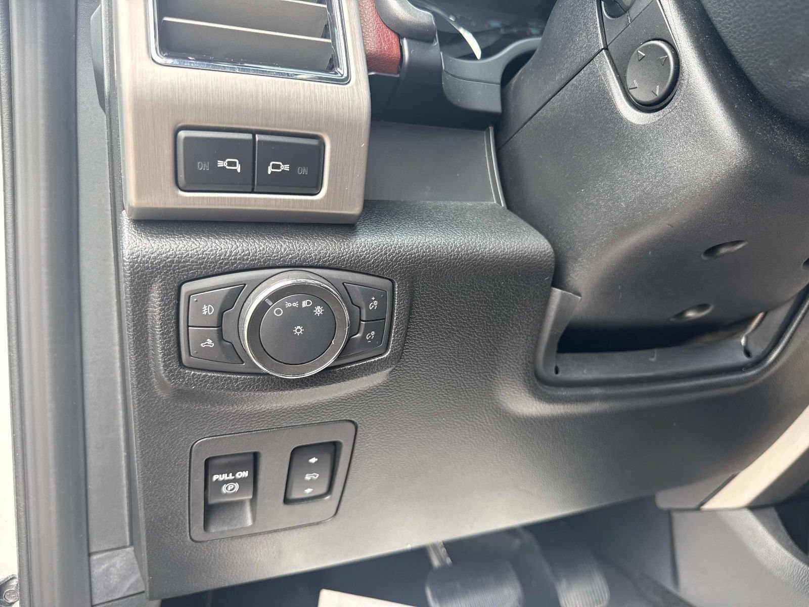 Used 2020 Ford F150 Platinum w/ Equipment Group 701A Luxury AWD/4WD image 27