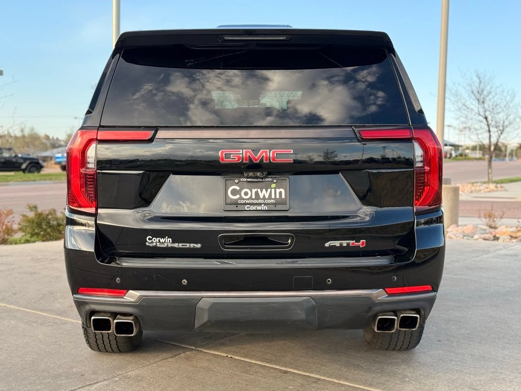 Used 2025 GMC Yukon XL AT4 Ultimate AWD/4WD image 8