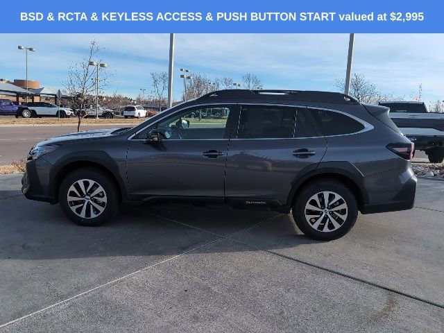 Used 2025 Subaru Outback Premium image 4