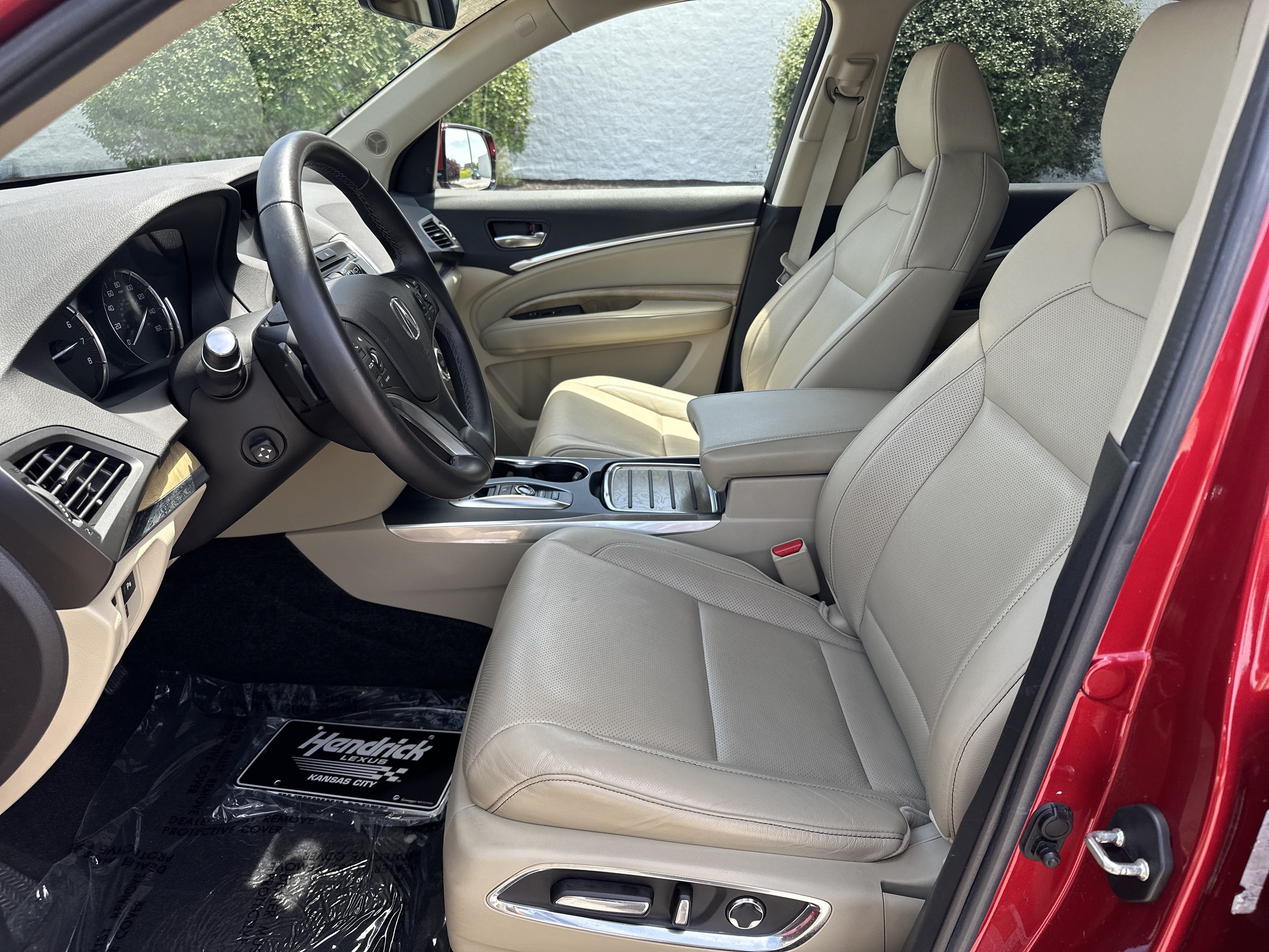 Used 2019 Acura MDX SH-AWD w/ Technology Package image 16