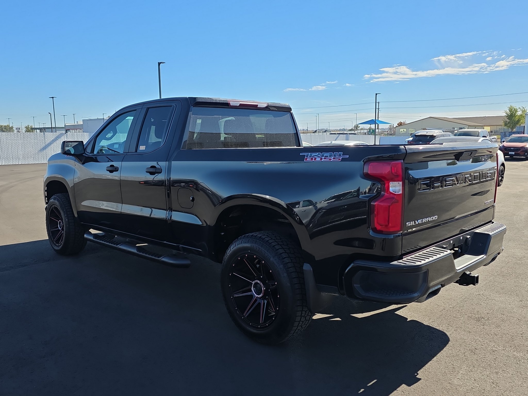 Used 2019 Chevrolet Silverado 1500 Custom Trail Boss w/ Custom Convenience Package AWD/4WD image 6