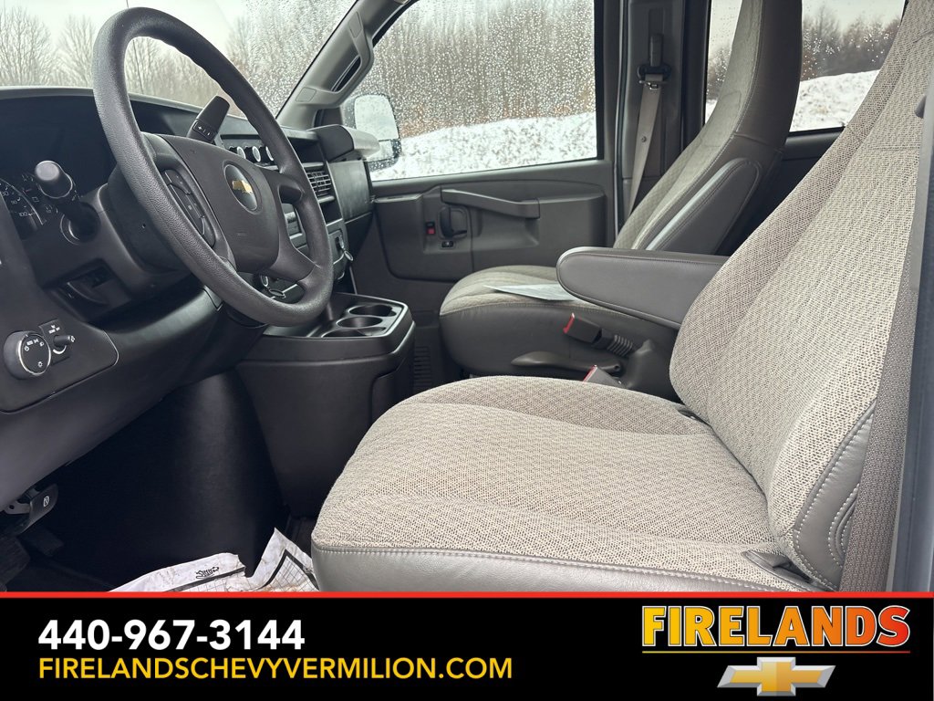 Used 2024 Chevrolet Express 3500 LT w/ LT Preferred Equipment Group image 2