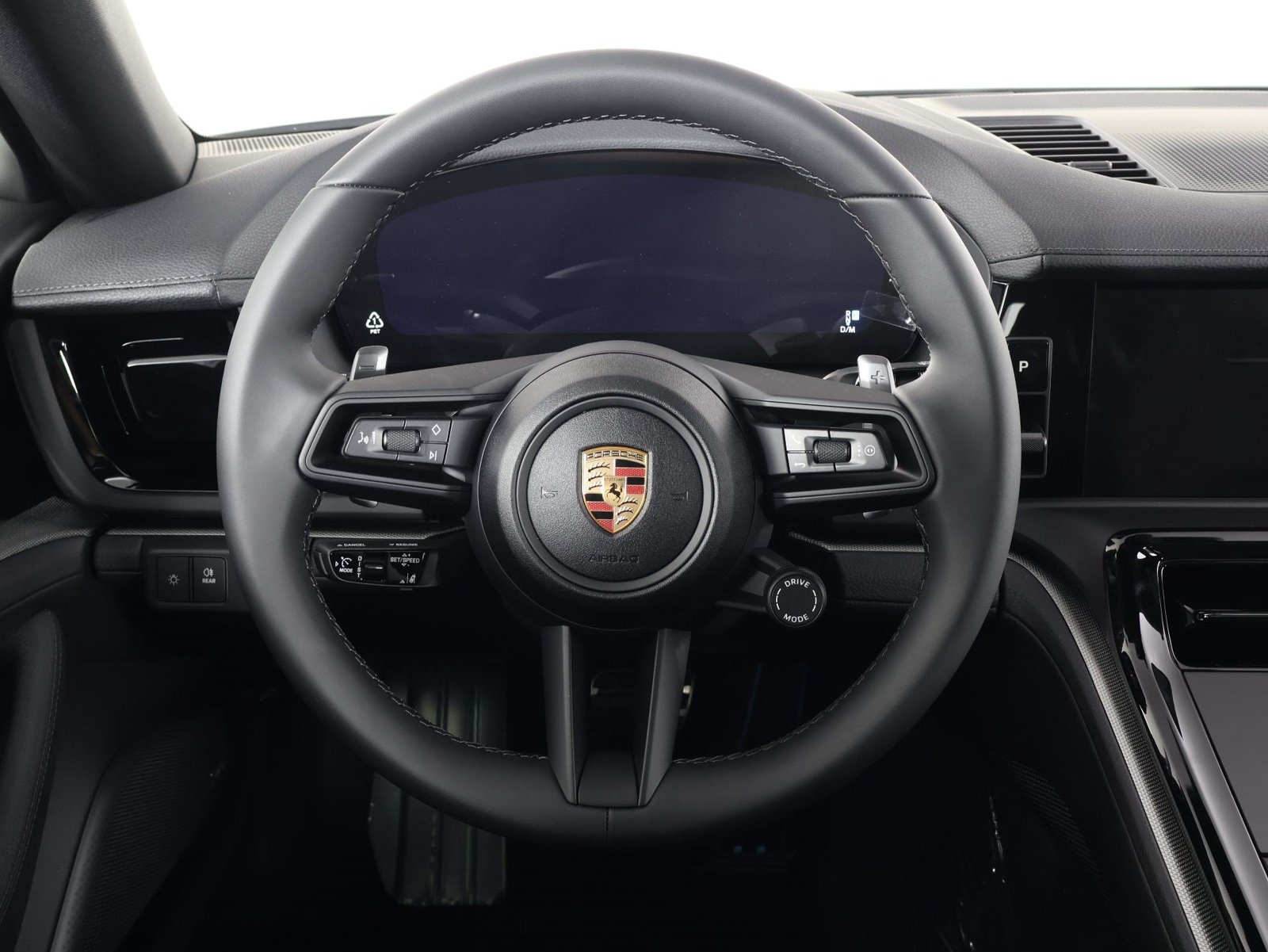 New 2026 Porsche Panamera RWD image 12