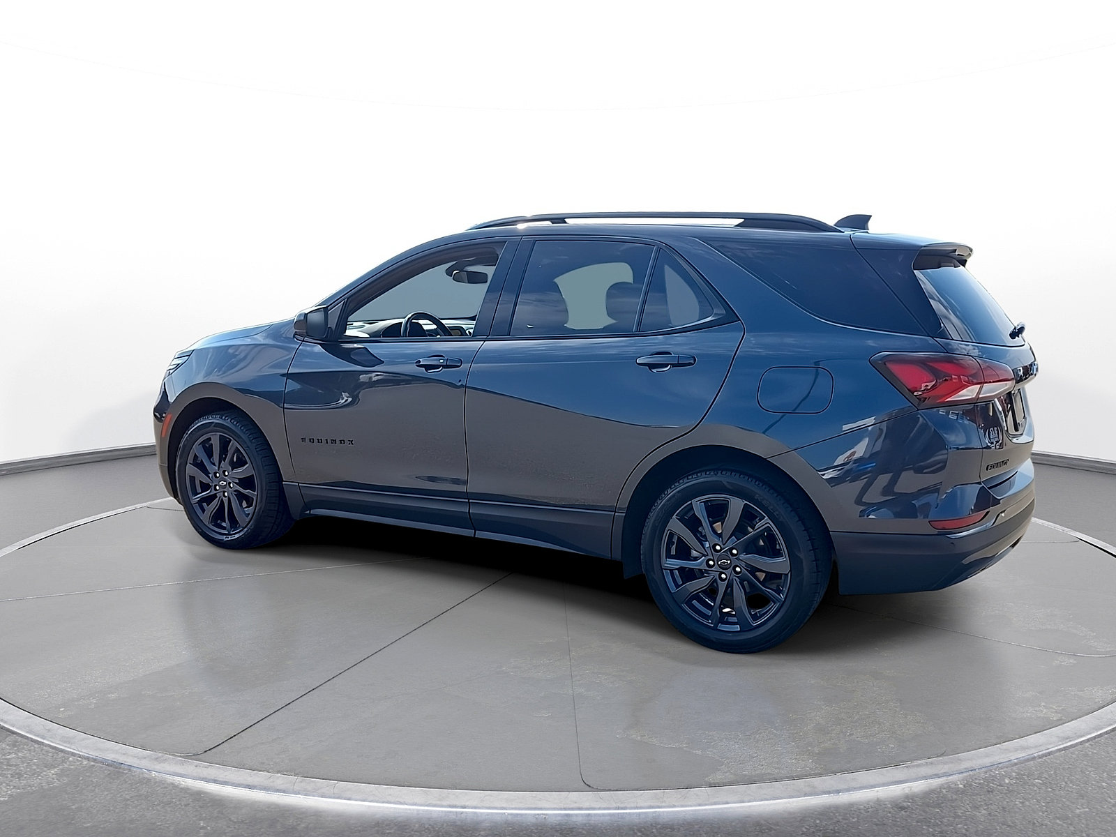 Used 2022 Chevrolet Equinox RS FWD image 5