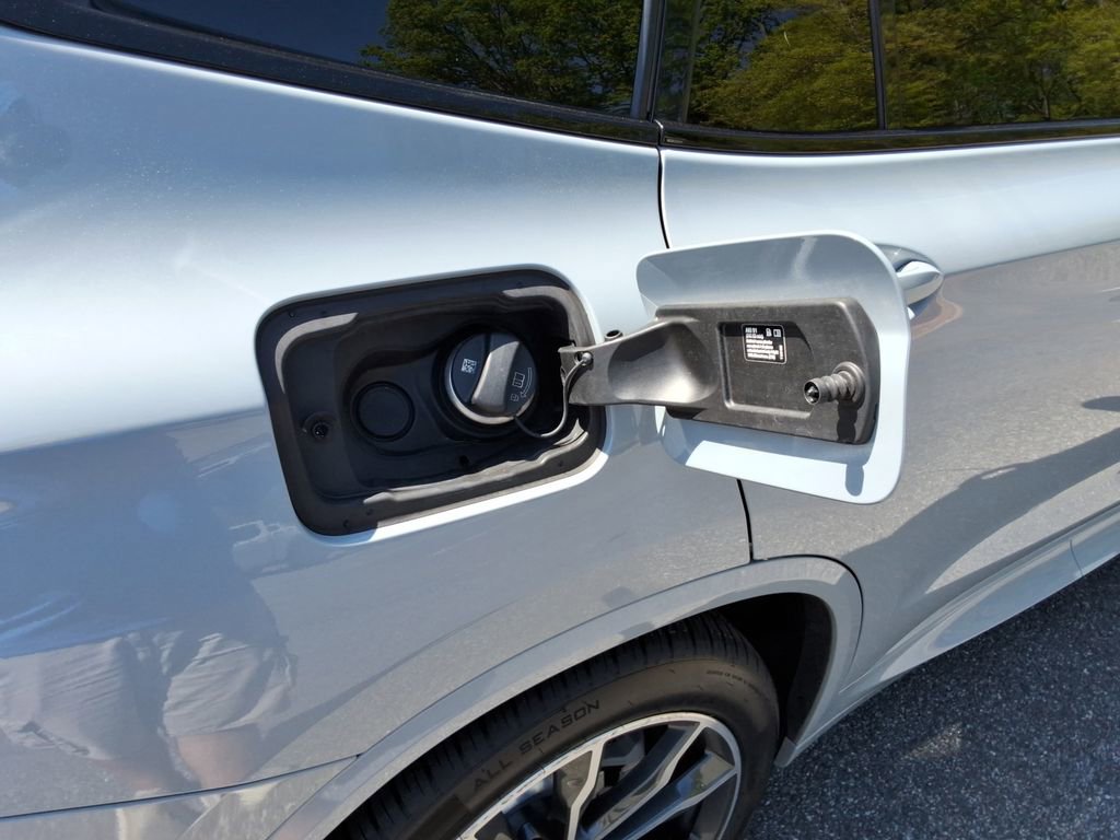 Used 2022 BMW X3 xDrive30i w/ M Sport Package 2 image 12