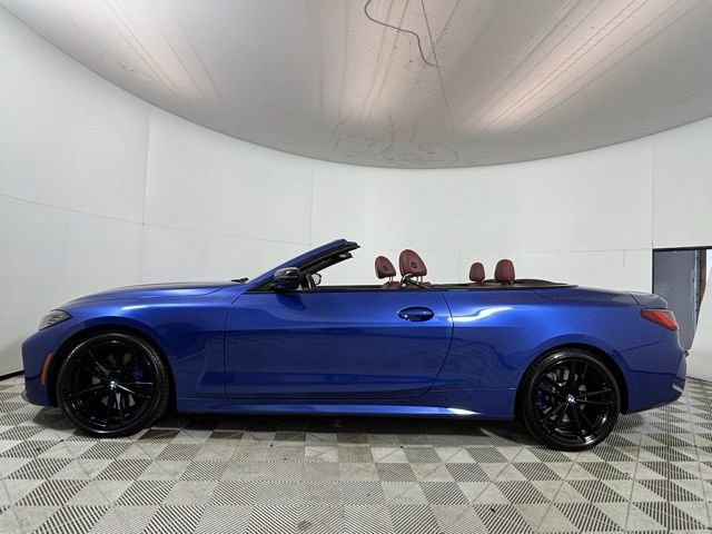 Certified 2023 BMW 430i xDrive Convertible w/ M Sport Package AWD/4WD image 4