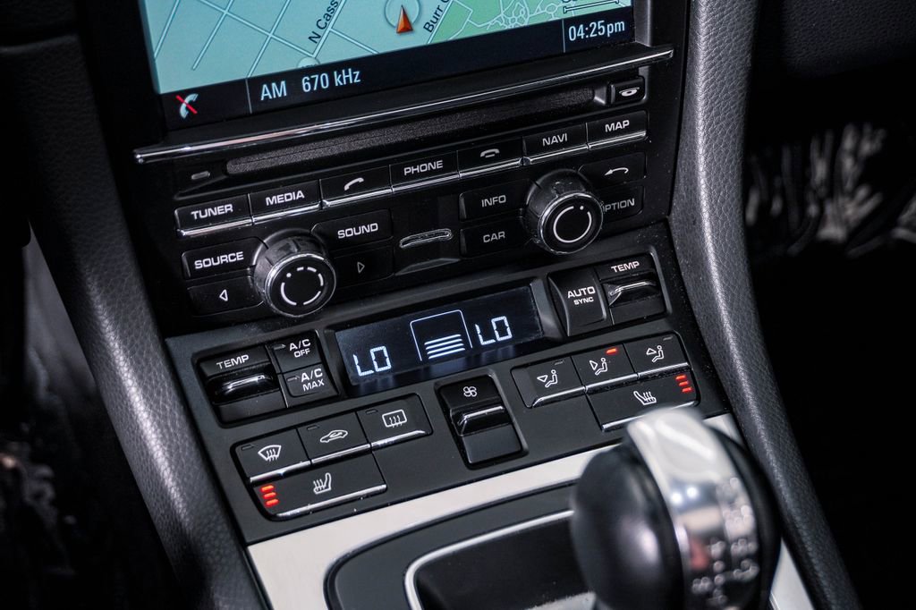 Used 2015 Porsche 911 Carrera RWD image 22