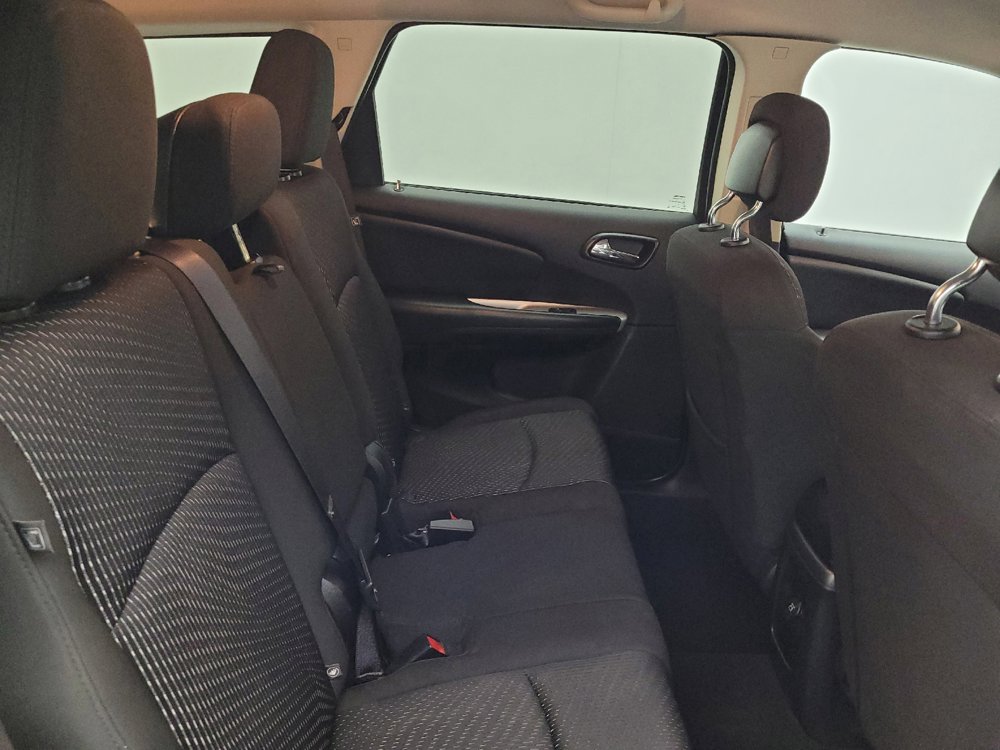 Used 2020 Dodge Journey SE w/ Blacktop Package FWD image 19