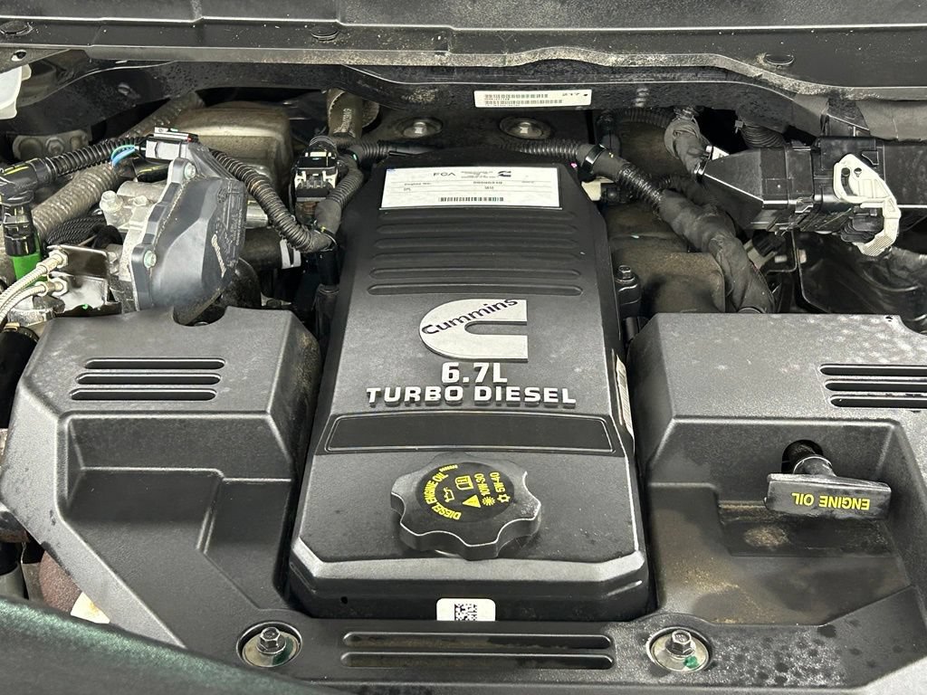 Used 2022 RAM 3500 Laramie AWD/4WD image 39
