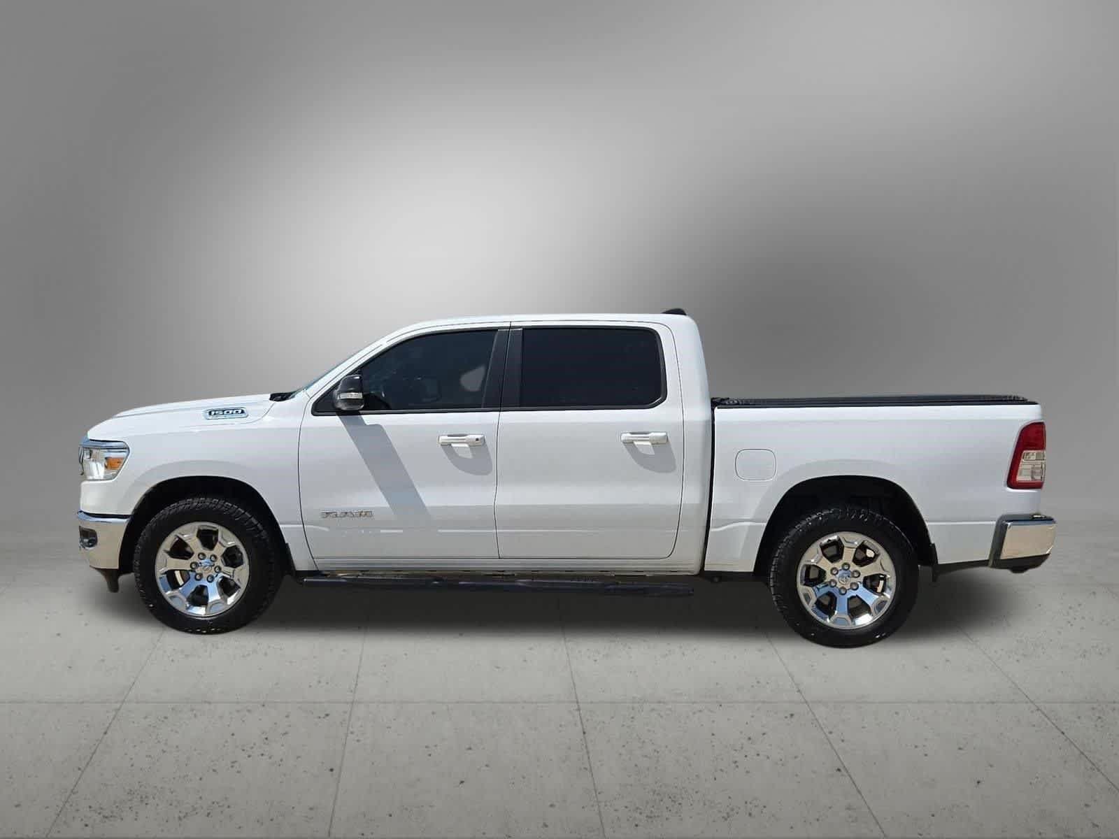 Used 2022 RAM 1500 Big Horn AWD/4WD image 3