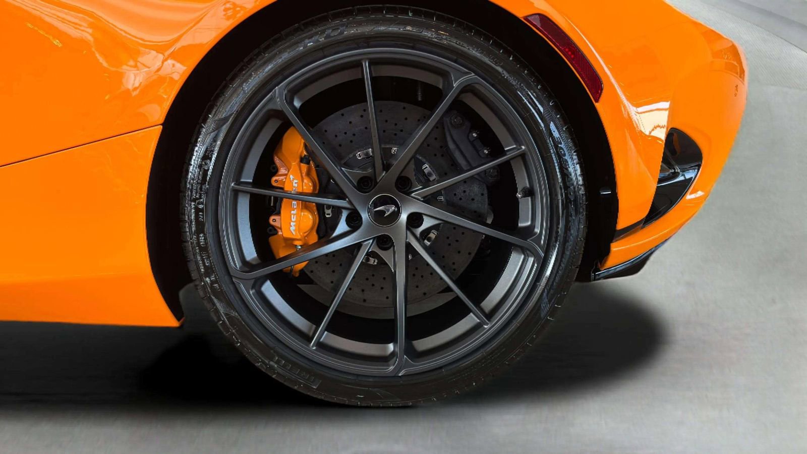 New 2026 McLaren 750S RWD image 11