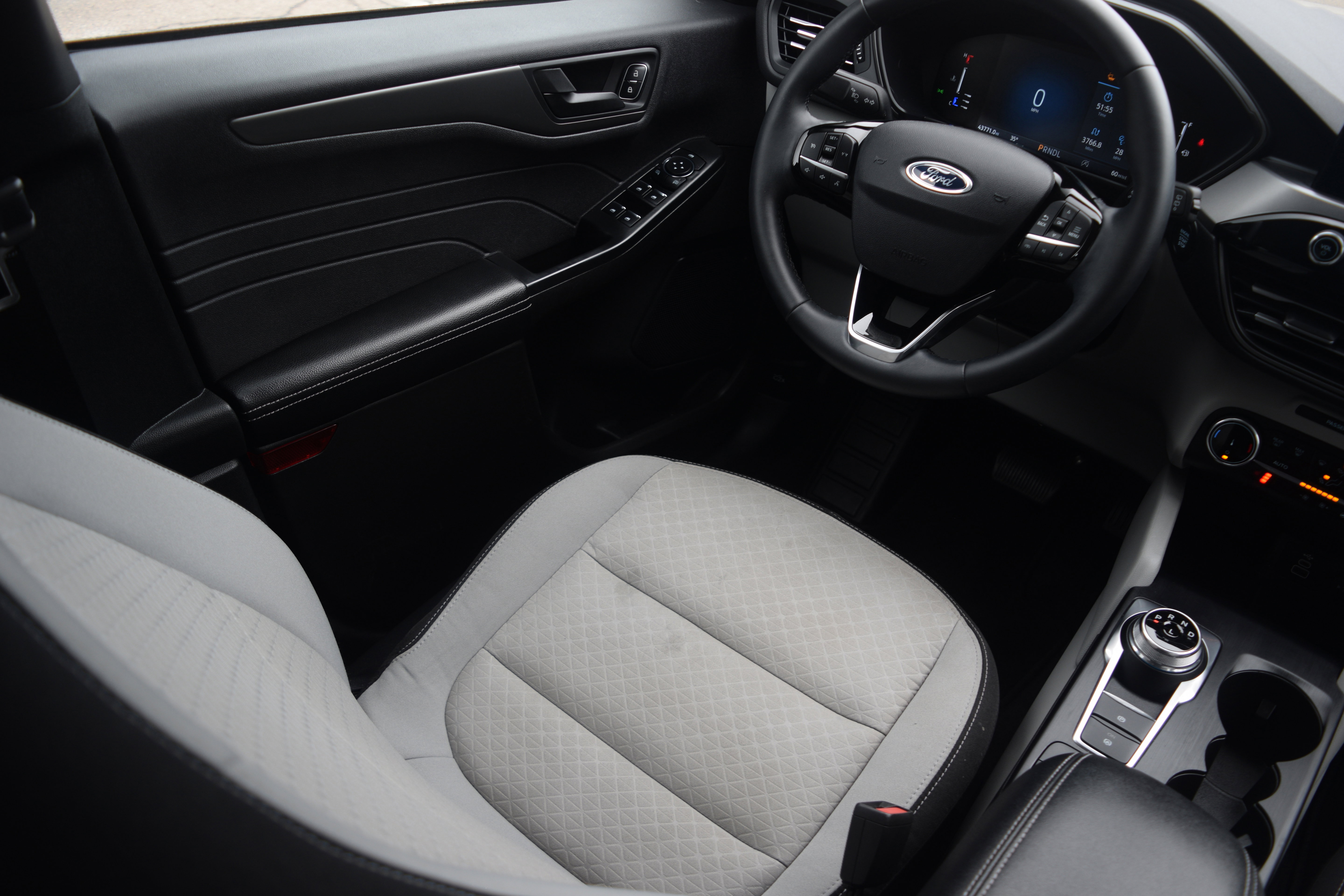 Used 2024 Ford Escape Active image 2