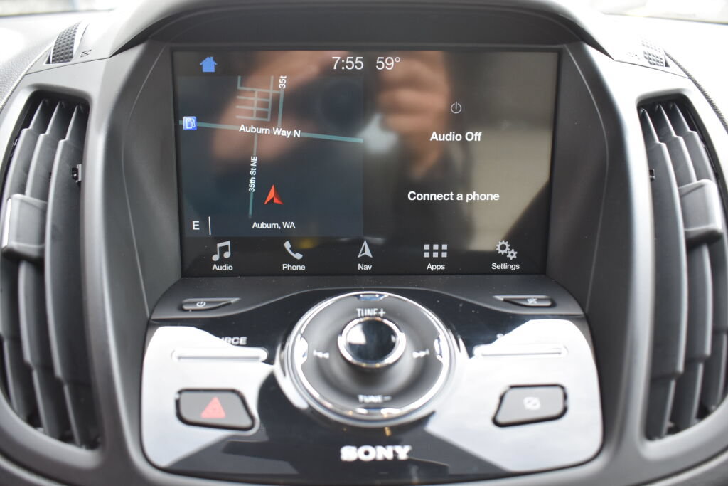 Used 2019 Ford Escape Titanium AWD/4WD image 11