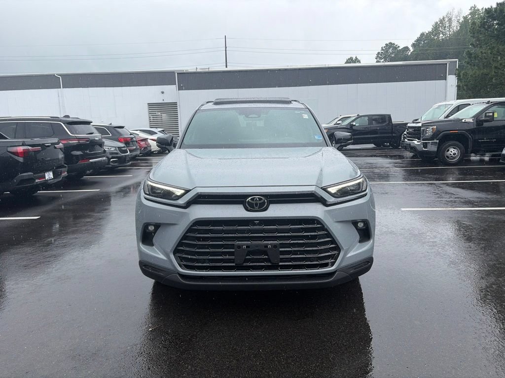 Used 2026 Toyota Grand Highlander AWD Hybrid image 2