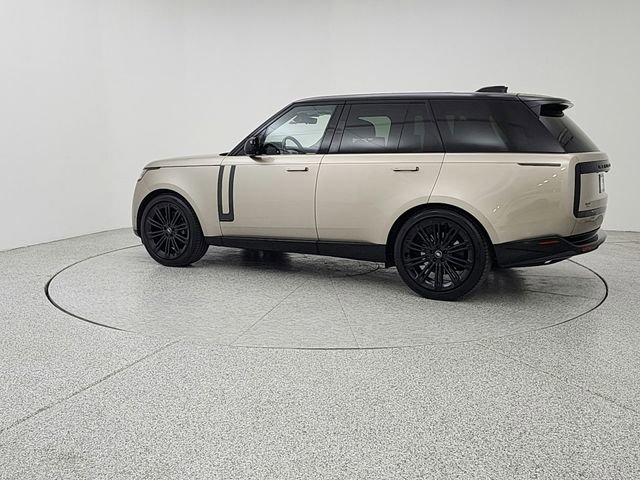 Certified 2023 Land Rover Range Rover Autobiography AWD/4WD image 7