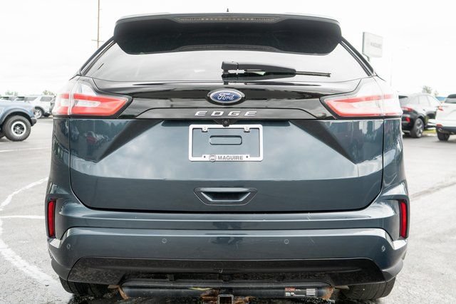 Used 2022 Ford Edge ST-Line w/ Cold Weather Package AWD/4WD image 7