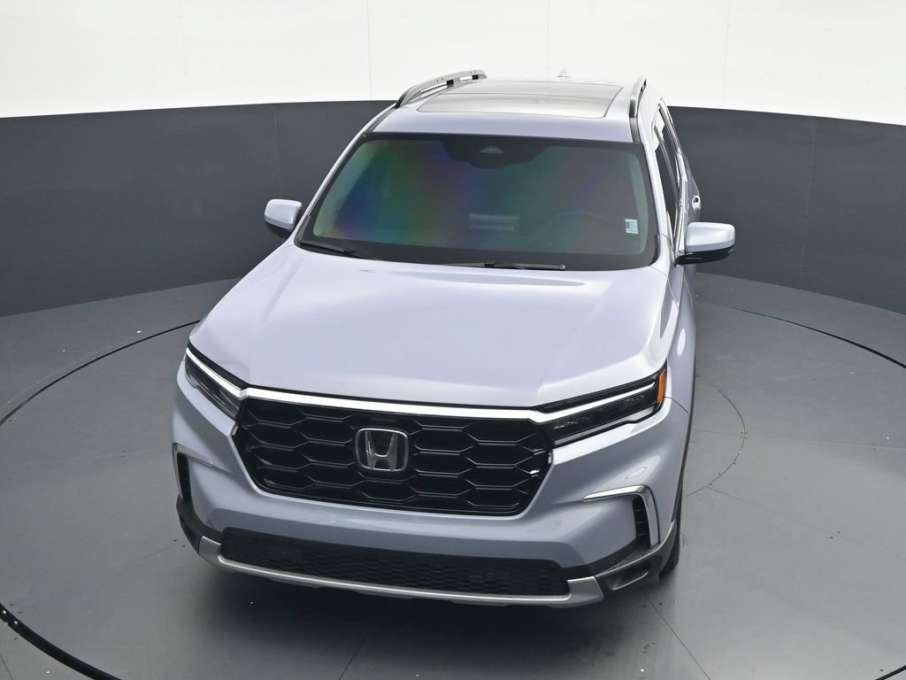 Used 2025 Honda Pilot Touring image 34