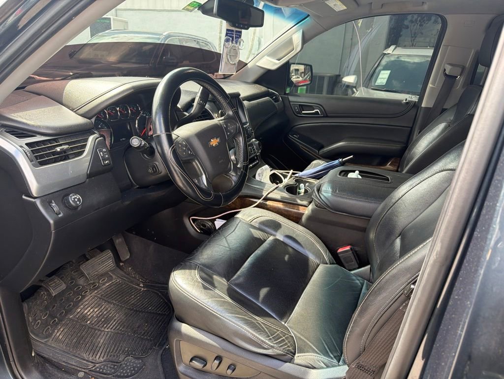 Used 2020 Chevrolet Suburban LT RWD image 9