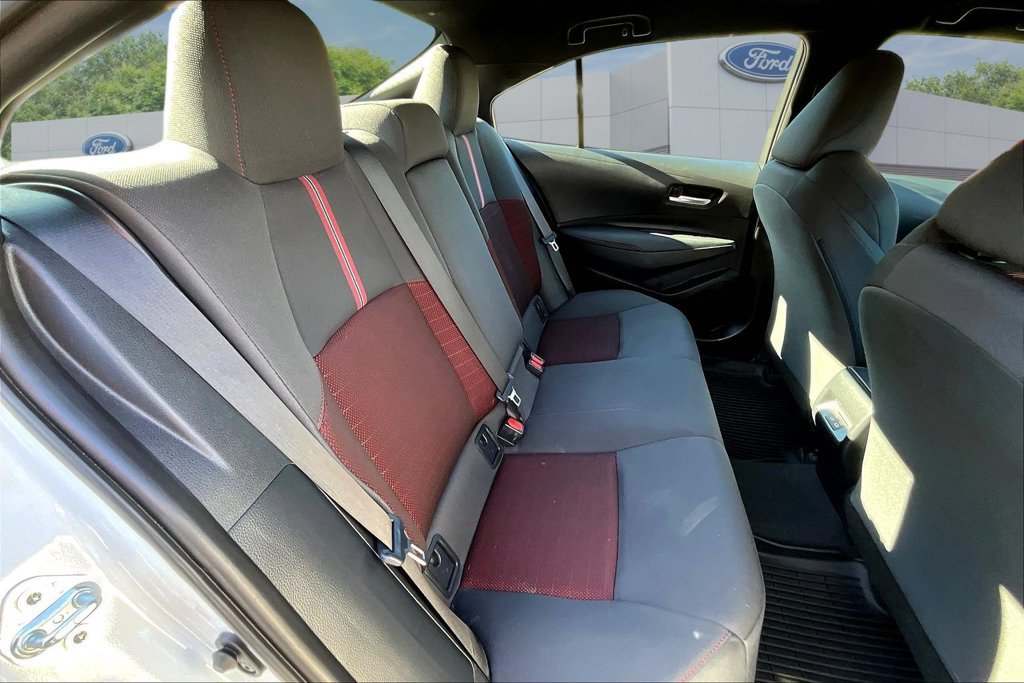 Used 2024 Toyota Corolla SE w/ SE Convenience Package FWD image 26