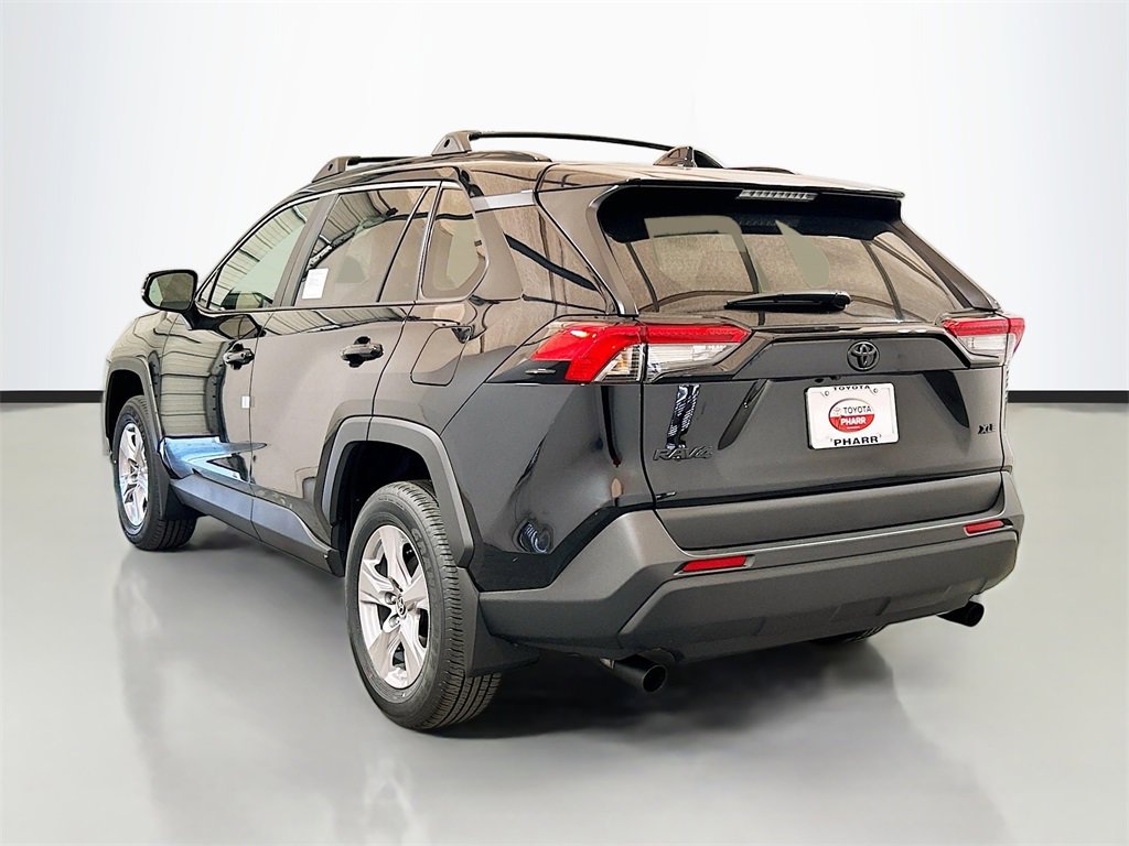 New 2025 Toyota RAV4 XLE image 6