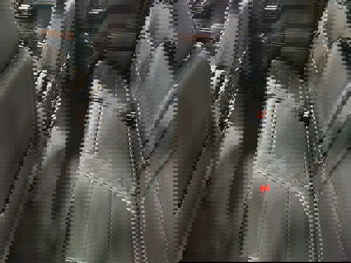 Used 2021 GMC Sierra 1500 SLT image 49