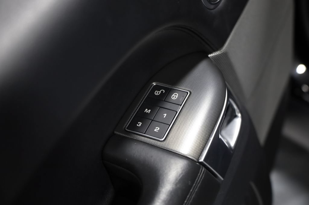 Used 2016 Land Rover Range Rover Sport HSE AWD/4WD image 11