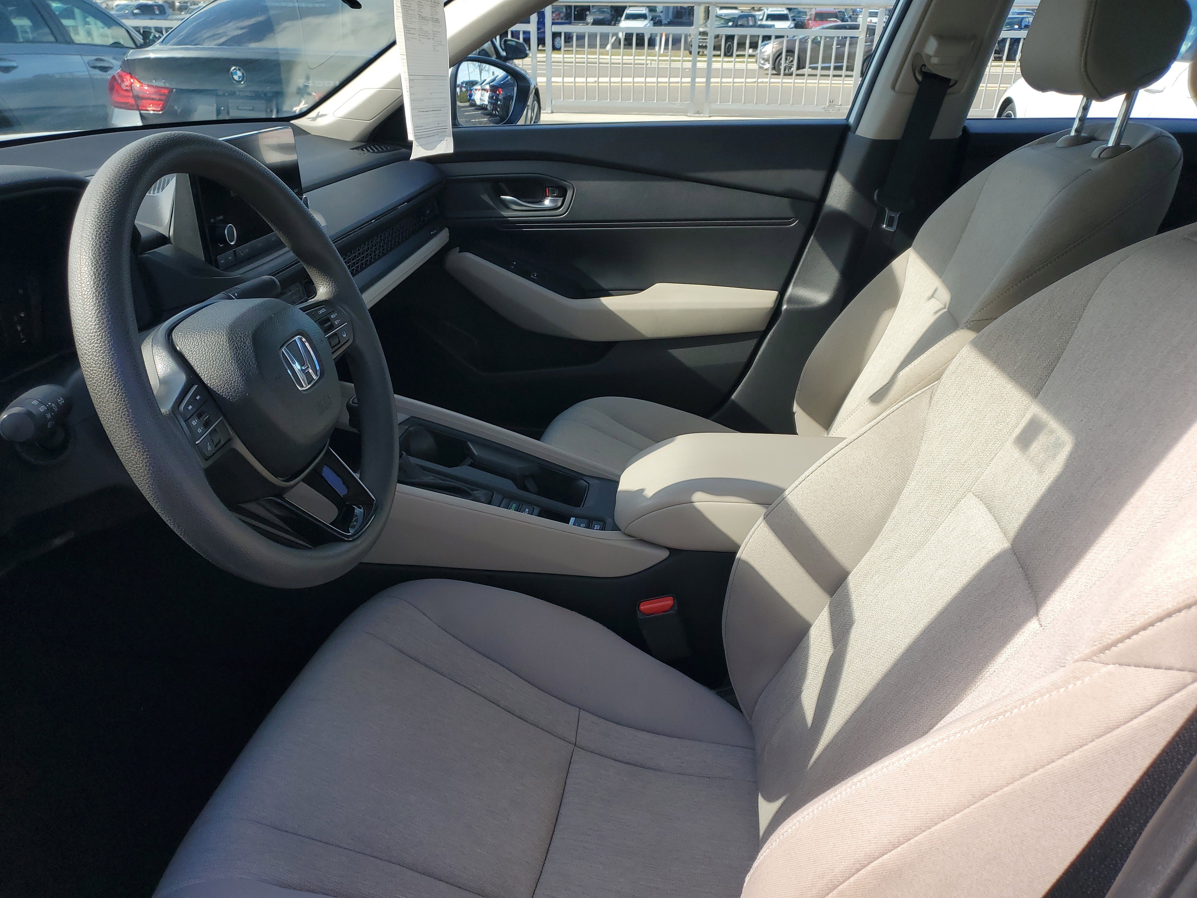 Used 2024 Honda Accord LX image 19