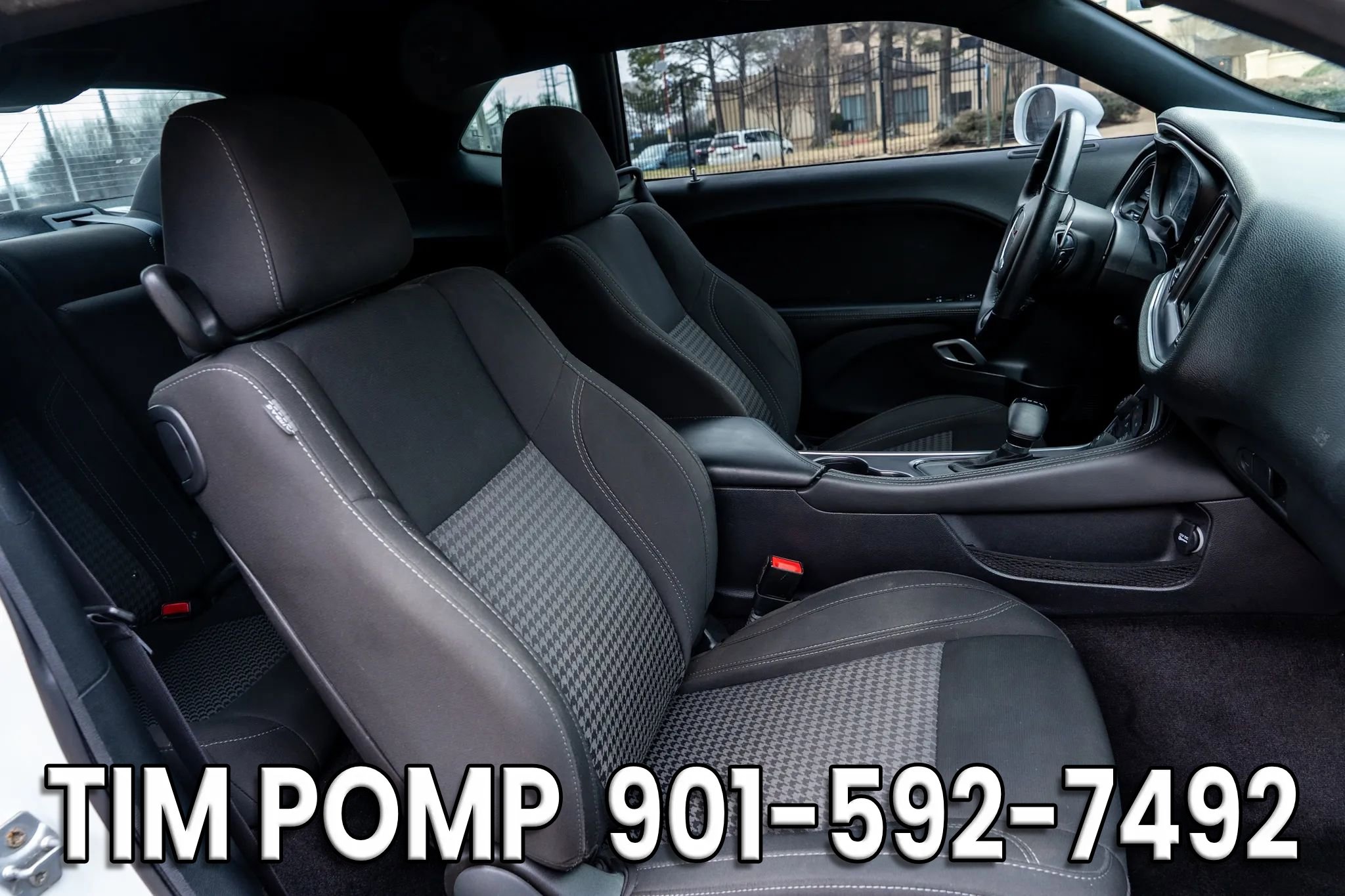 Used 2016 Dodge Challenger SXT w/ Blacktop Package image 14