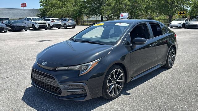 Certified 2021 Toyota Corolla SE image 3