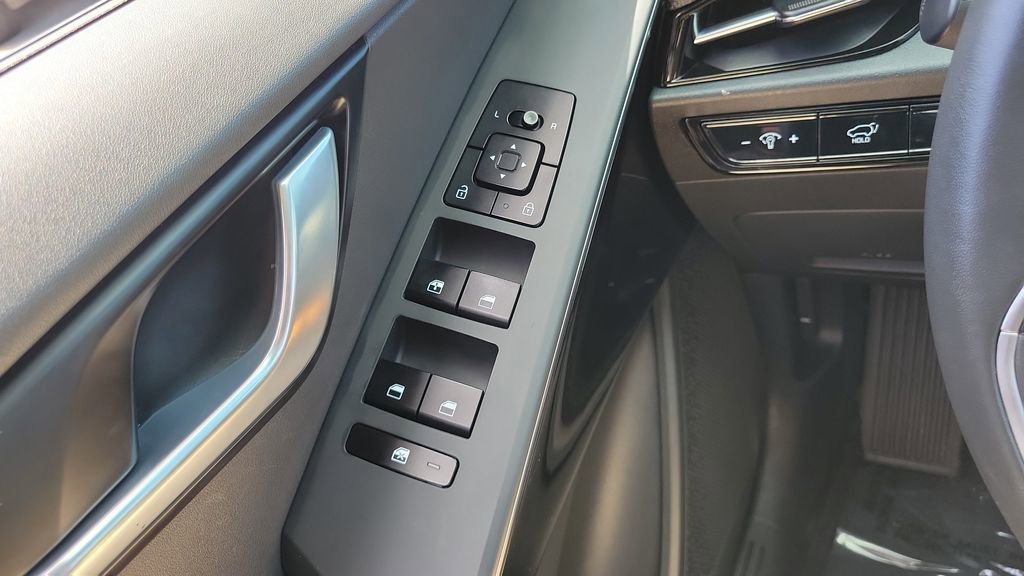 Used 2024 Kia Niro Wind FWD image 19