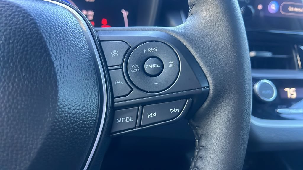 Certified 2026 Toyota Corolla SE FWD image 19