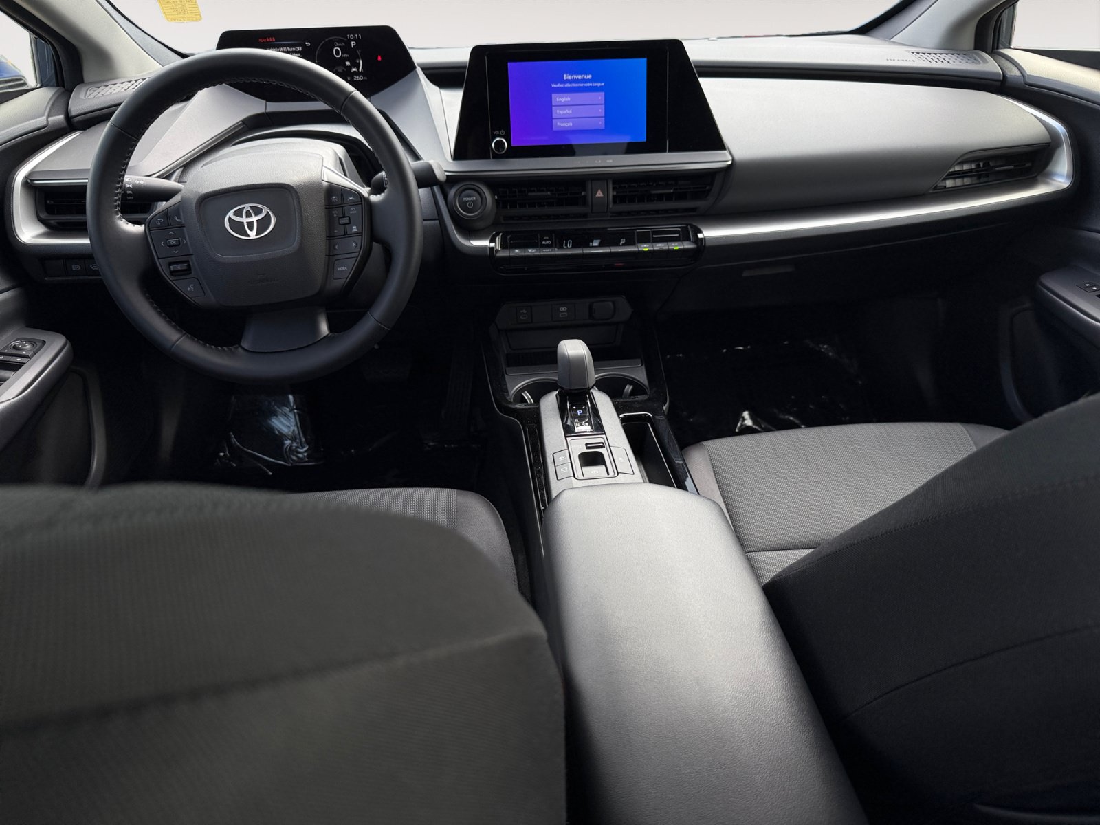 Used 2024 Toyota Prius LE FWD image 15