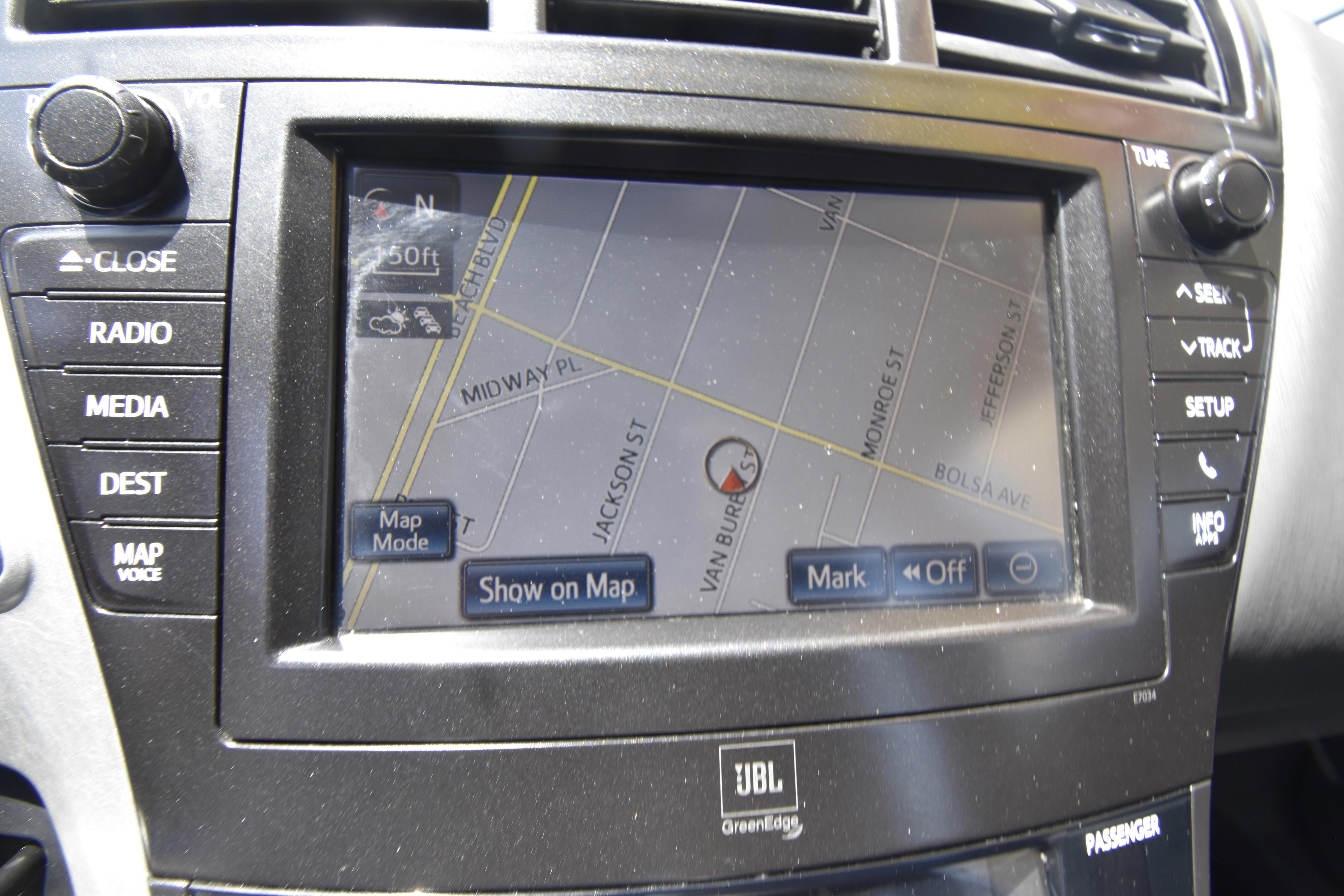 Used 2013 Toyota Prius V Five FWD image 10