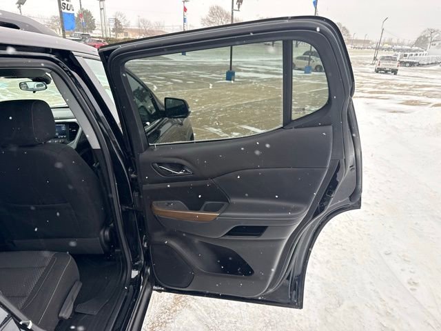 Used 2023 GMC Acadia SLE w/ Driver Convenience Package image 15