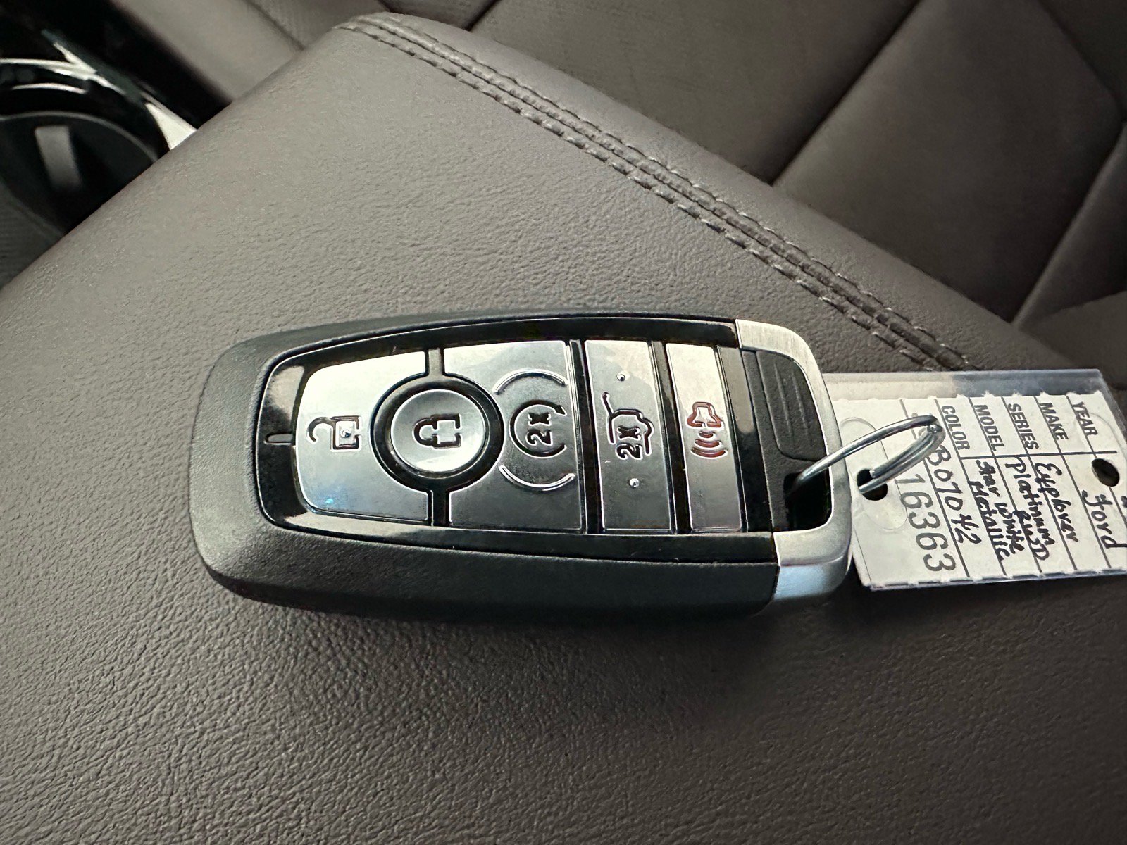New 2026 Ford Explorer Platinum RWD image 37