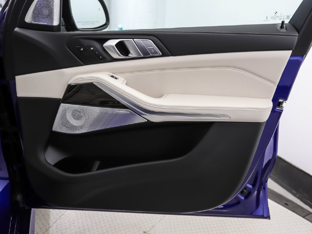 New 2027 BMW X7 M60i AWD/4WD image 37