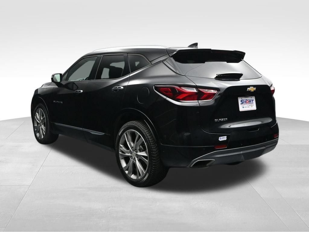 Used 2019 Chevrolet Blazer Premier w/ Sun and Wheels Package AWD/4WD image 3
