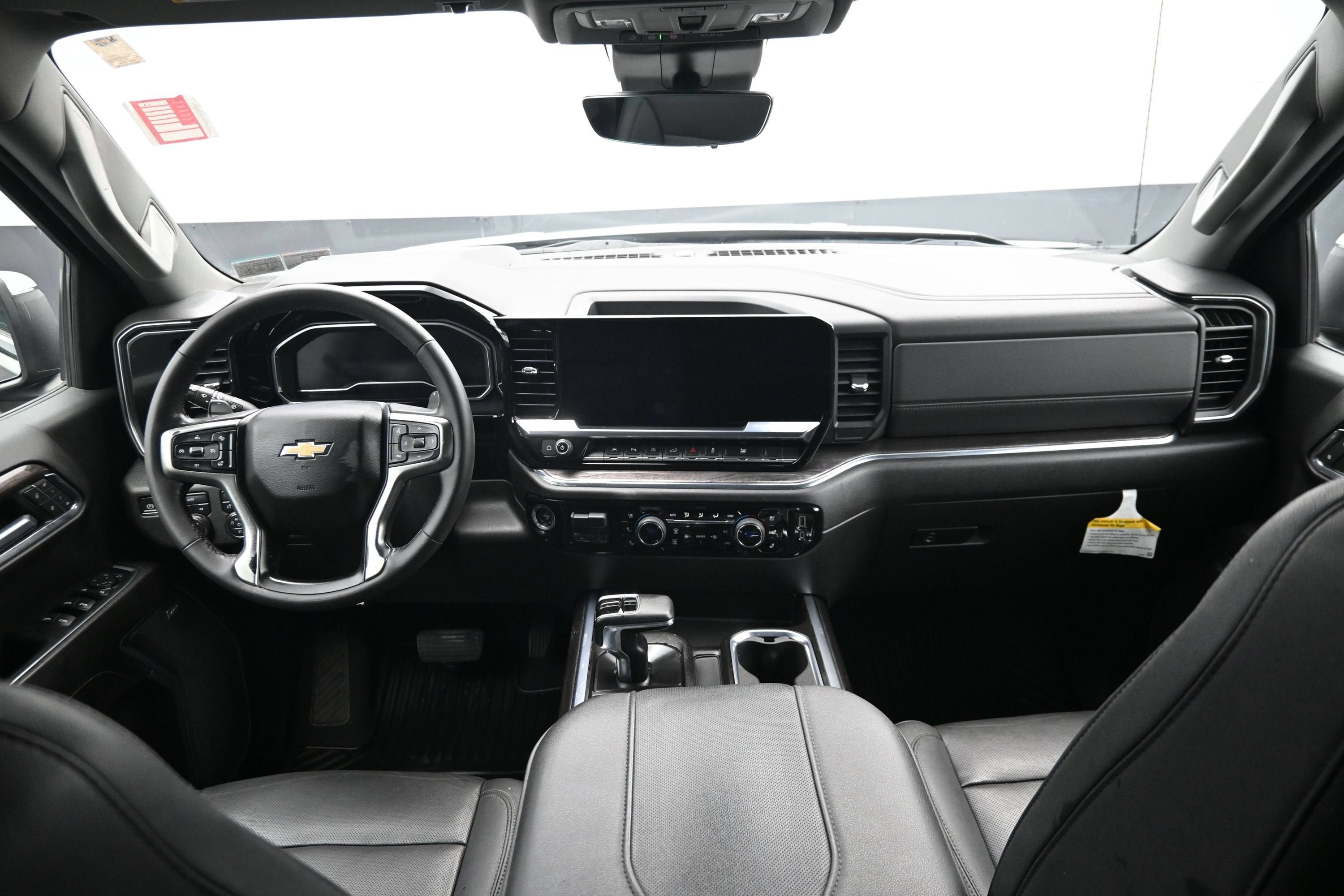Certified 2023 Chevrolet Silverado 1500 LTZ w/ Technology Package AWD/4WD image 19